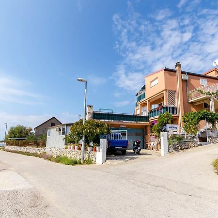 Apartments Nada Rogoznica  Luaran gambar